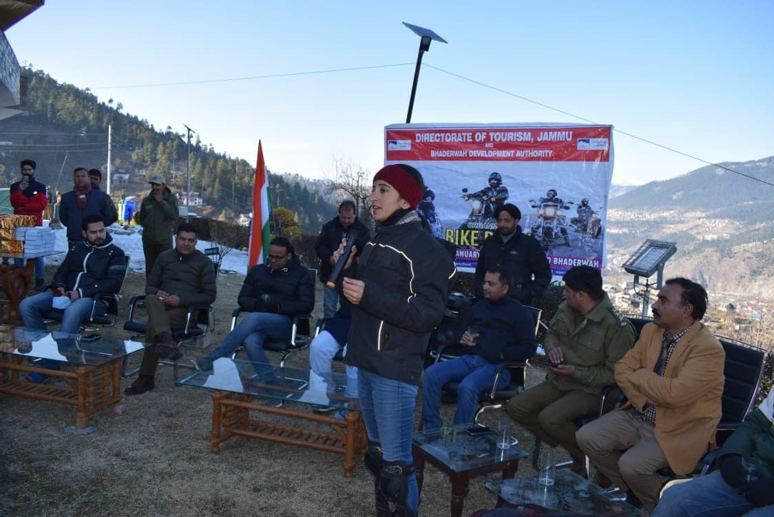Road Safety, all-women expedition, Shakti Udghosh Foundation.