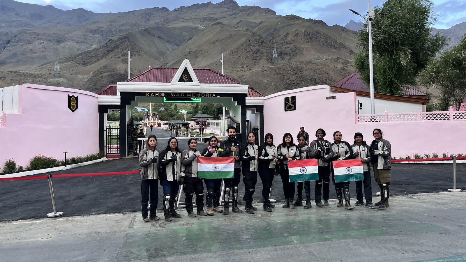 On the road with Shakti Udghosh, an all-women motorbike expedition, Shakti Udghosh Foundation.